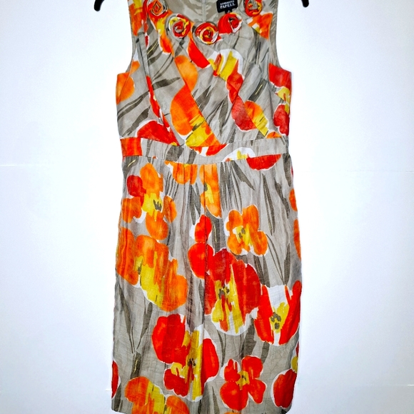 Adrianna Papell Dresses & Skirts - NWOT Adrianna Papell " The water color Tulips" dress size 12.